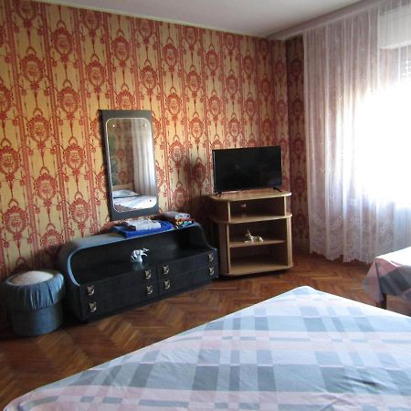 Apartman Milena Κλάντοβο Εξωτερικό φωτογραφία