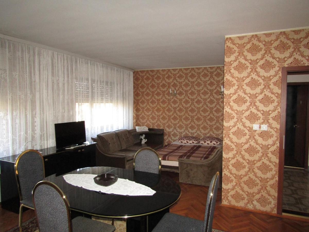 Apartman Milena Κλάντοβο Εξωτερικό φωτογραφία